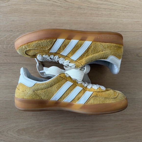 Adidas Gazelle Mustard and White Suede Sneakers - Picture 5 of 5